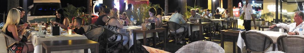 Candan Citybeach Hotel Marmaris Eksteriør billede